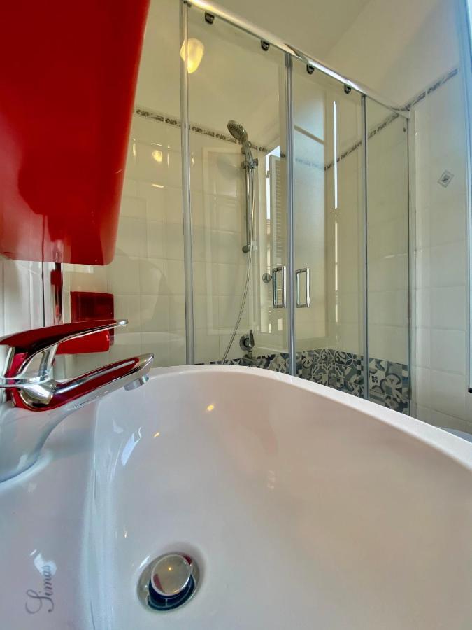 Hotel Alba Chiara Finale Ligure Bagian luar foto
